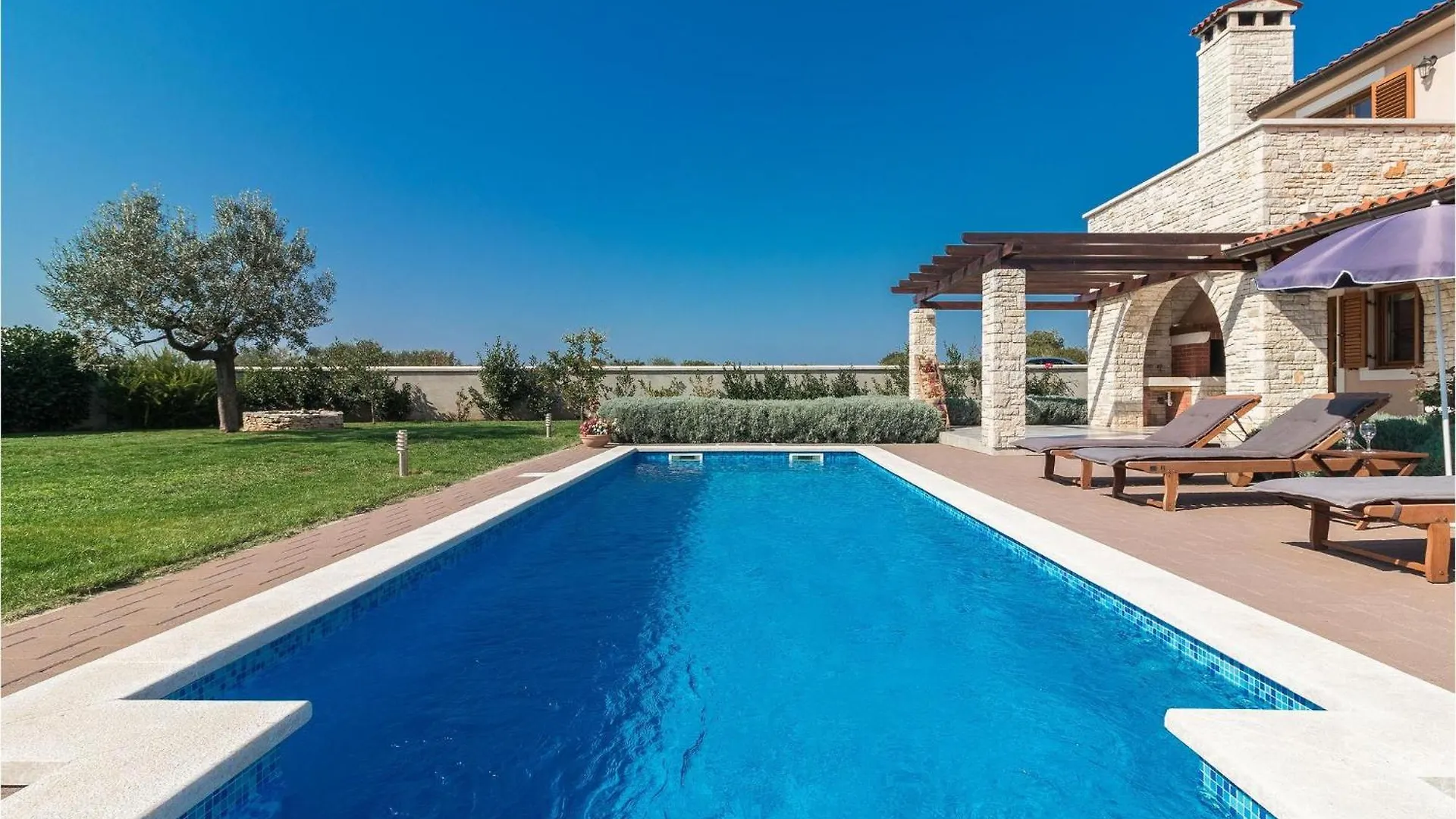 Lovely Home In Vodnjan With Kitchen Holiday home